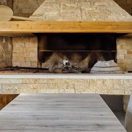 Gazic, No 2 Apartman Zára